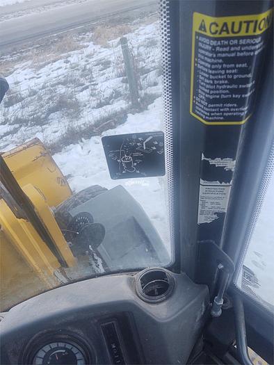 Used 2016 DEERE 324K