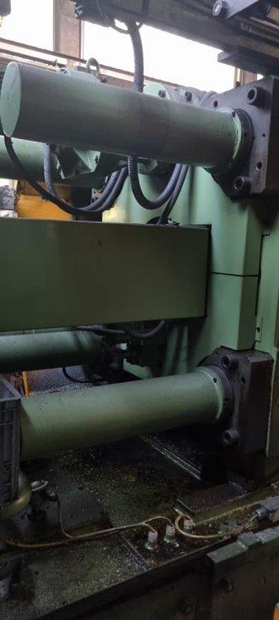 Usato PRESSOFUSIONE CAMERA FREDDA STP 400 Tons