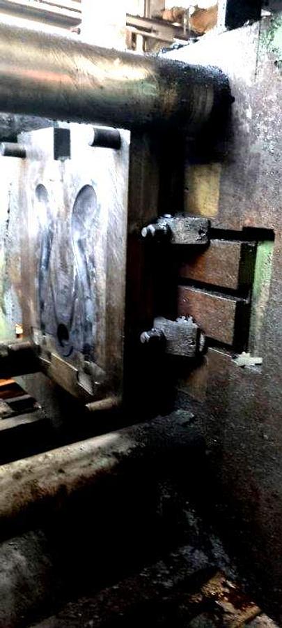Usato PRESSOFUSIONE CAMERA FREDDA STP 400 Tons