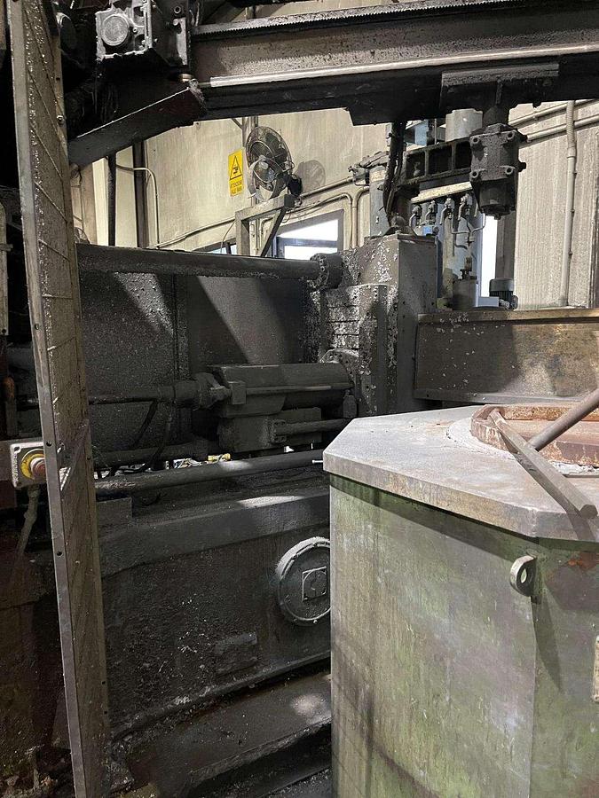 Used COLOSIO 420 Ton Injection Molding Cell.