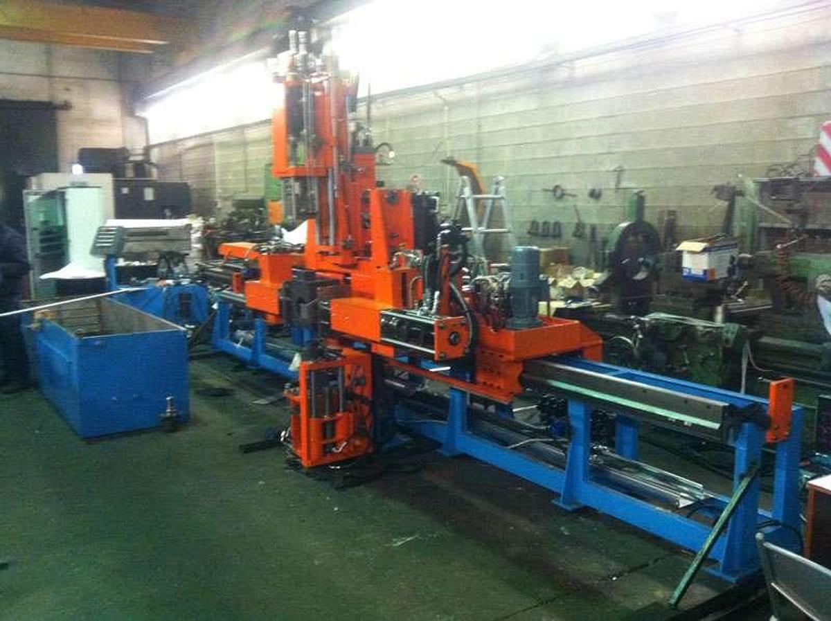 Usato P5M/S1 Lineare con attrezzatura superiore