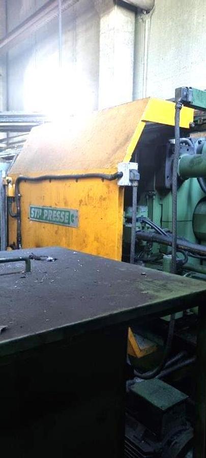 Usato PRESSOFUSIONE CAMERA FREDDA STP 400 Tons