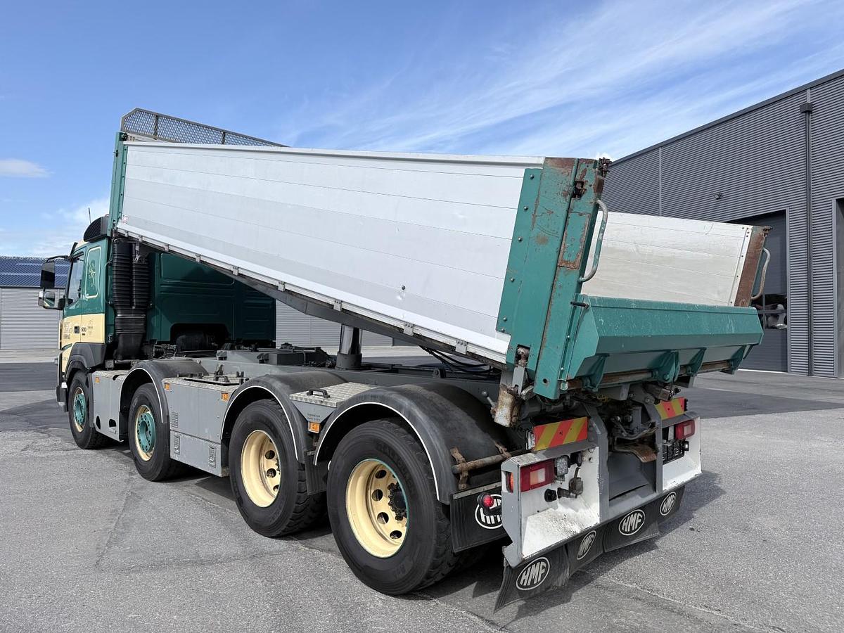 God 2019 Volvo FMX500 8x4 med løftbogie HMF Pendeltip