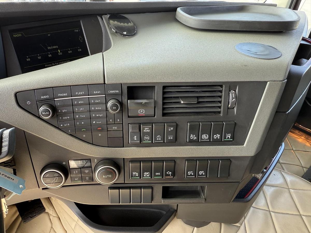 God 2014 Volvo FH500 6x2*4 Hiab 262 EP-5 Euro 6