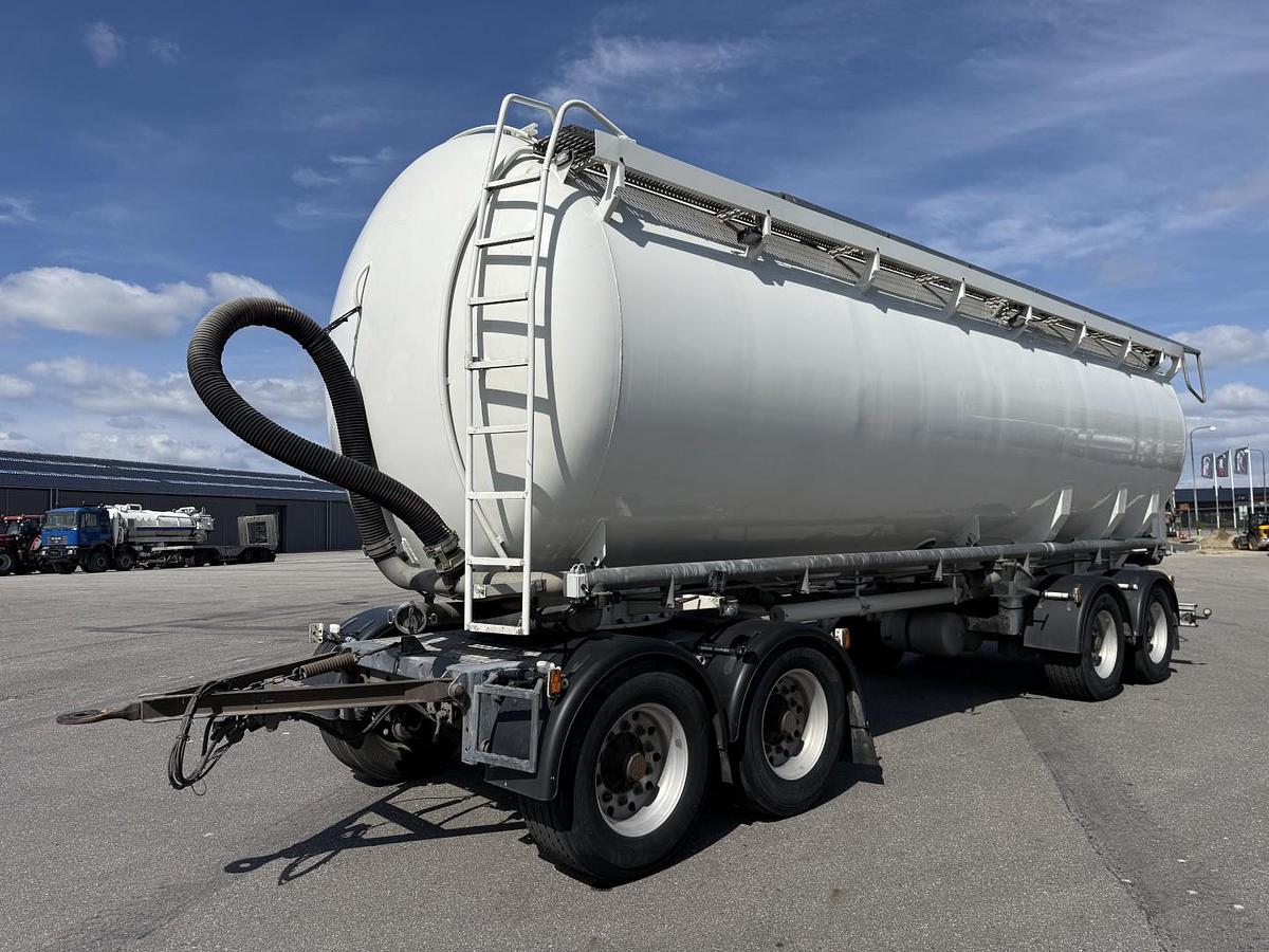 Meget god 2013 HMK Bilcon 42 m3 Silo tank 6 rum