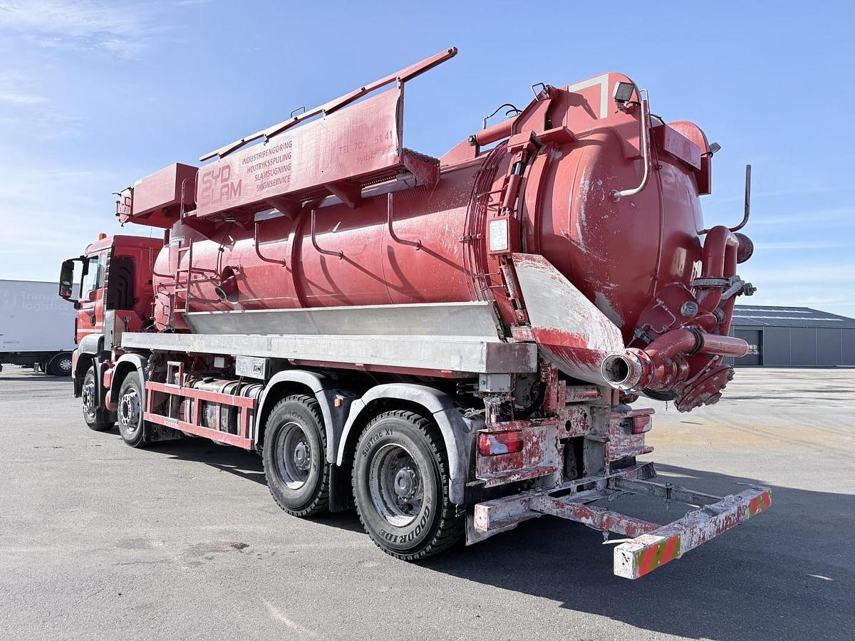Meget god MAN TGS 41.400 8X4 BB Naaktgeboren VP-8000 - 14.000 L