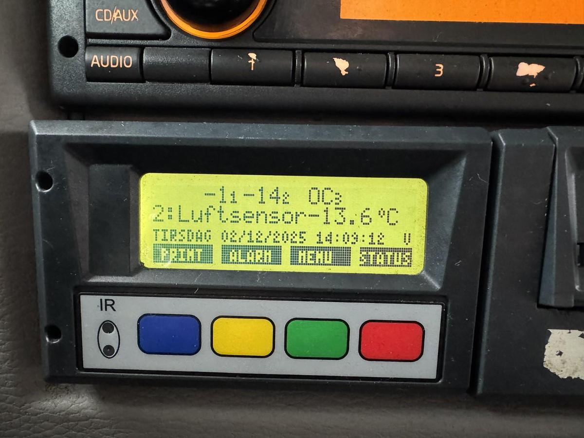 God Volvo FE320 6x2*4 Frigoblock FK25SL 9.9 m kølekasse