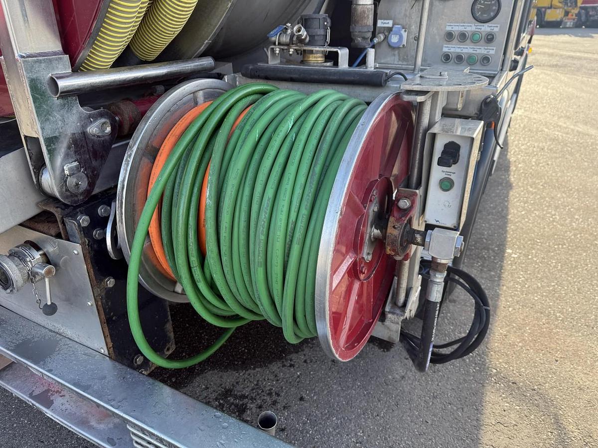 Meget god MAN TGM 14.250 4x2 VM-Tarm 4.000 l. Rustfri stål PED Kombi