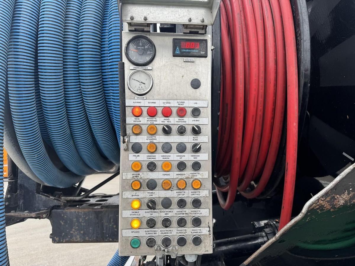 Meget god Scania P410 6x2*4 Hvidtved Larsen Flexline 312 ADR