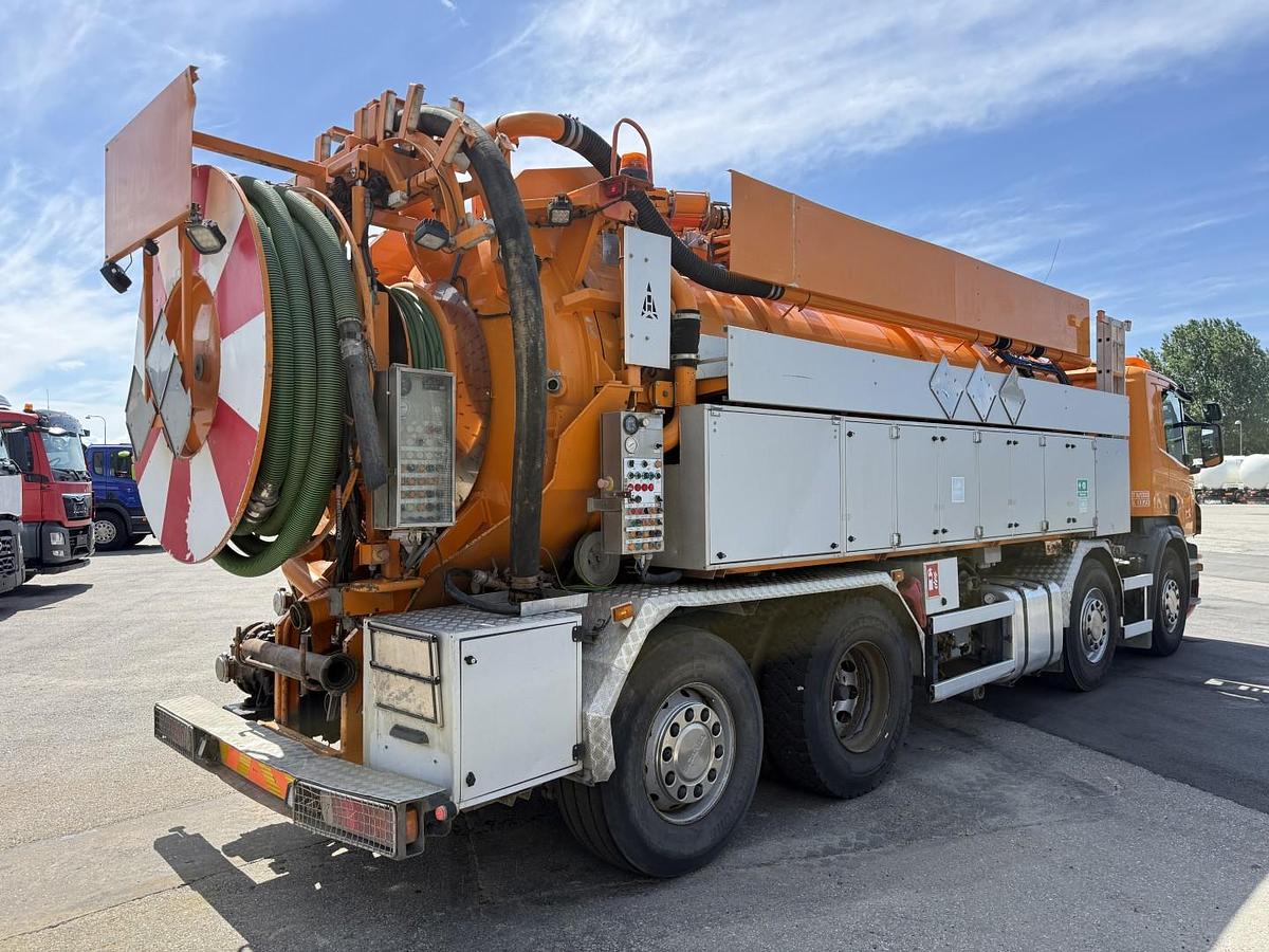 God Scania P380 8x2*6 Hvidtved Larsen Flexline 414