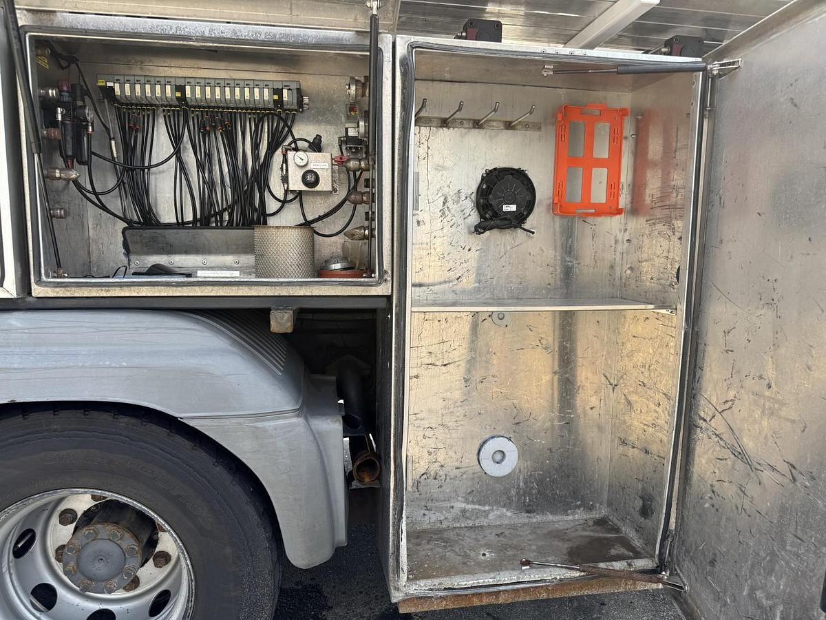 Meget god Mercedes 1624 4x2 DSU kombiline 5400 L