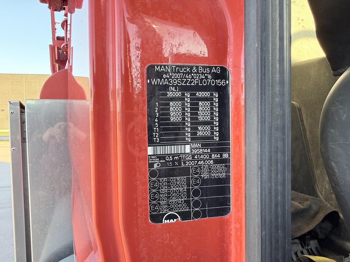 Meget god MAN TGS 41.400 8X4 BB Naaktgeboren VP-8000 - 14.000 L