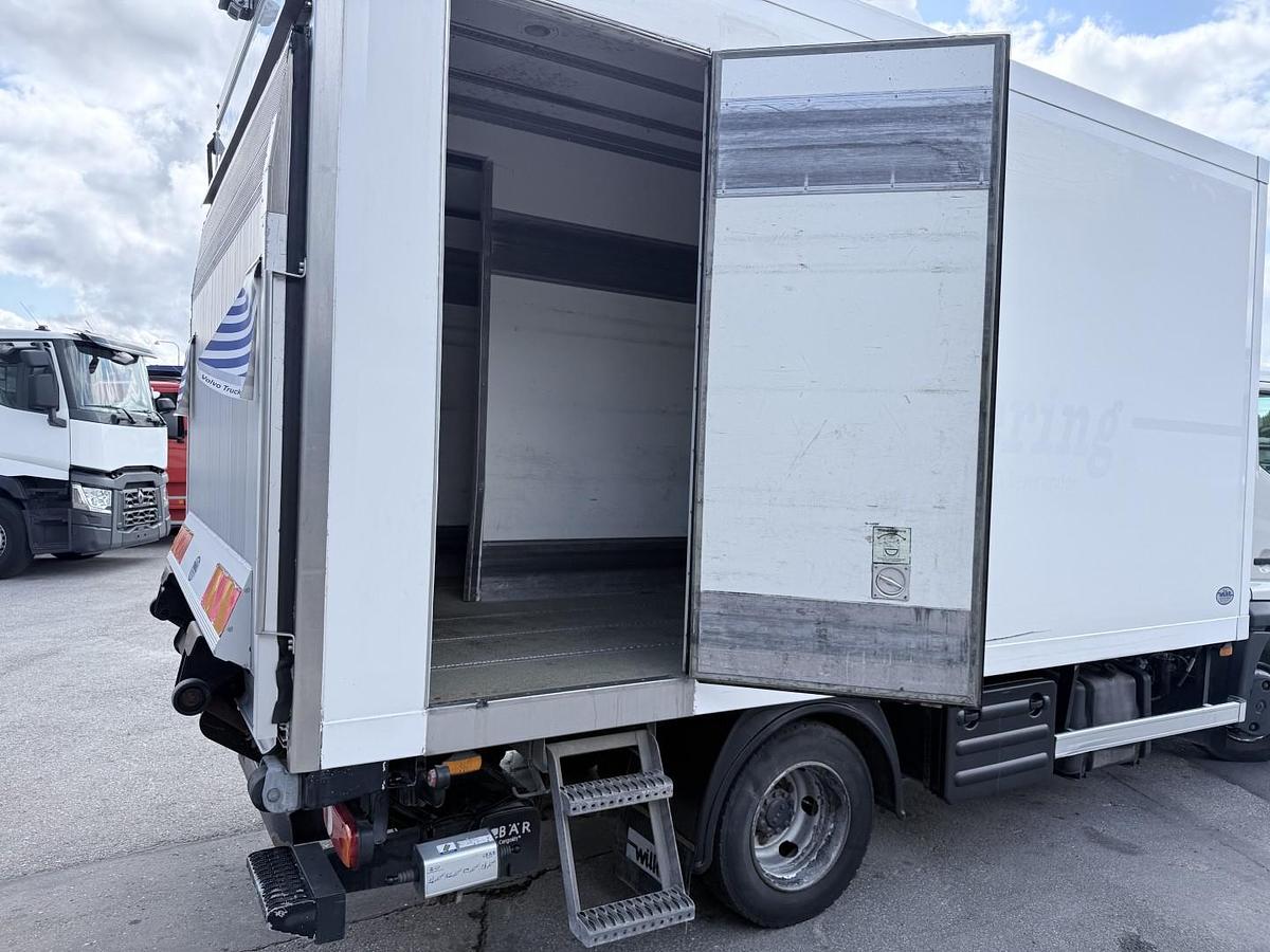 God 2017 Renault D 7.5 180 4x2 Carrier Supra 750 mt Kølebil