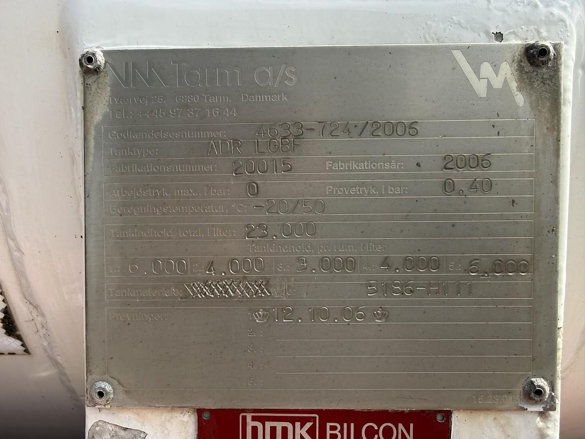 Meget god MAN TGS 35.480 8x2*6 Euro 6 23.000 l ADR Tank
