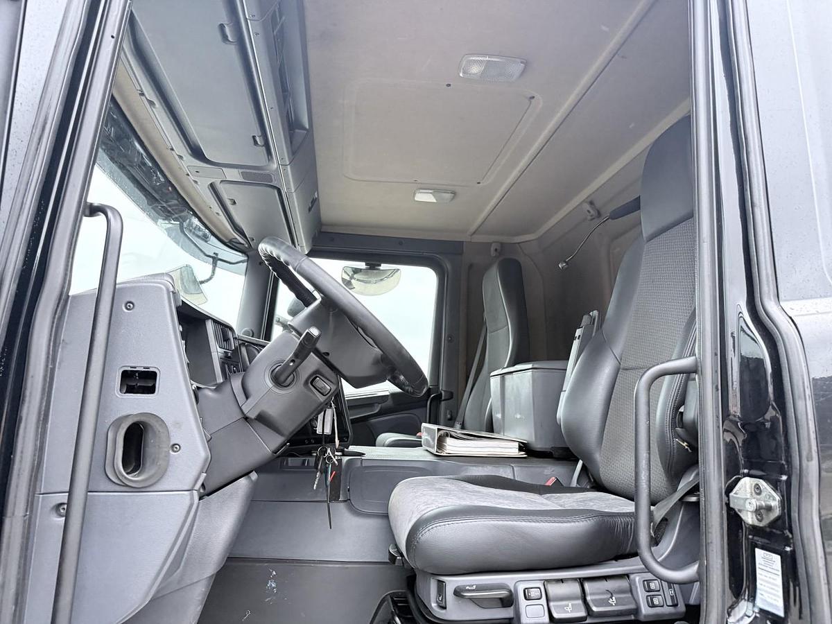 Meget god Scania P410 6x2*4 Hvidtved Larsen Flexline 312 ADR