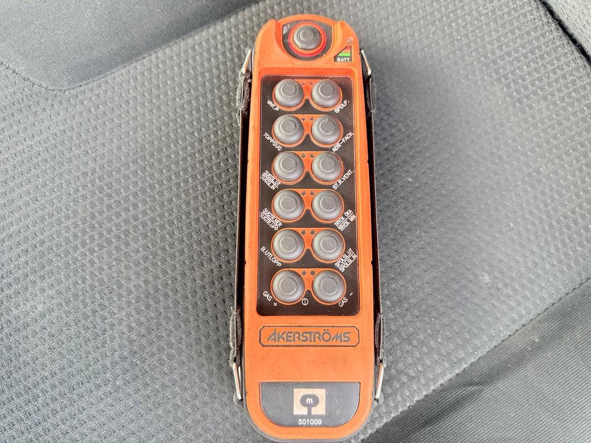 God 2007 MAN TGA 26.400 6x4 Moro 13.700 l. Rustfri