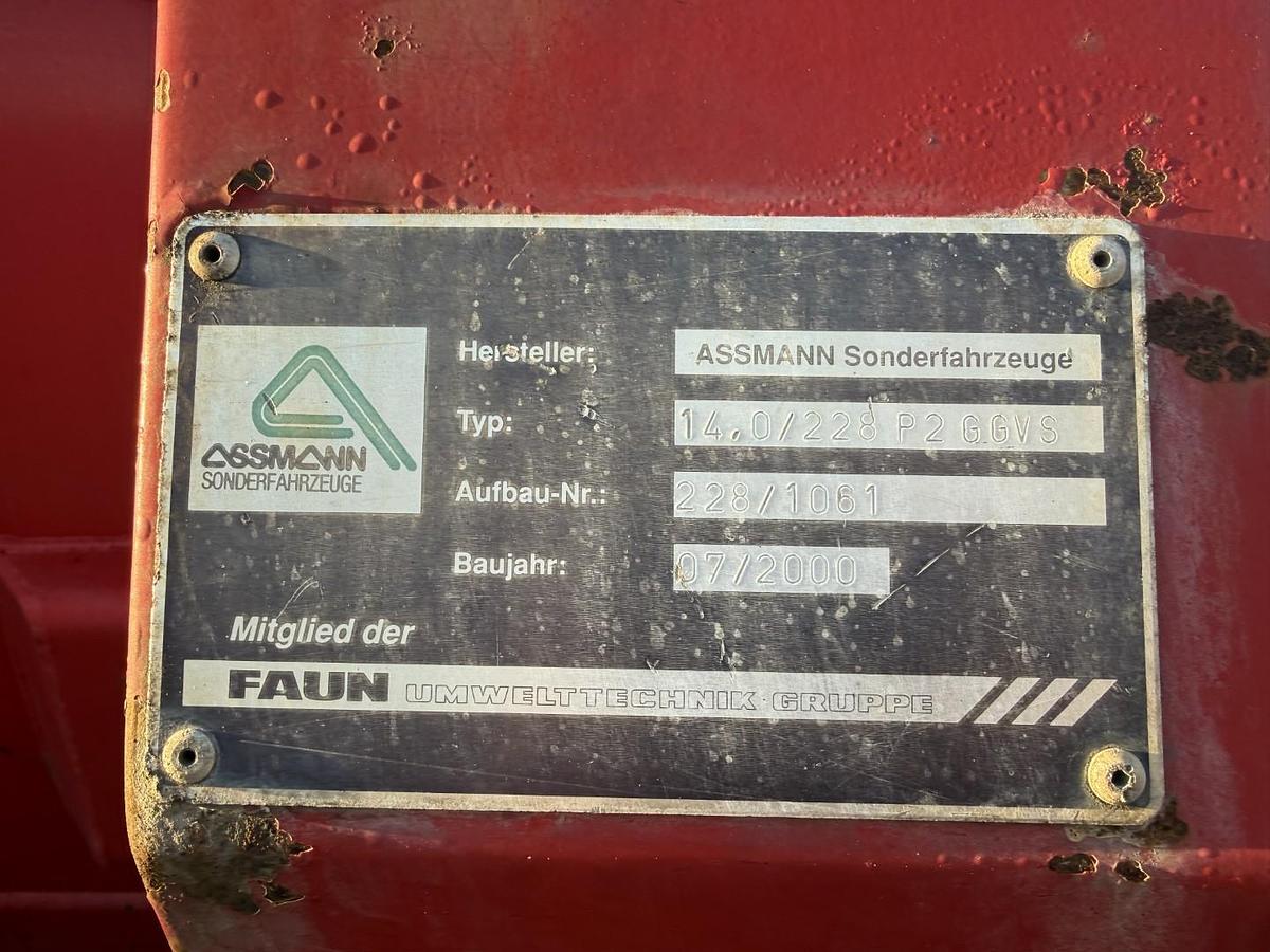 God Scania 114G 380 8x2*6 Assmann 14 m3 Slamsuger