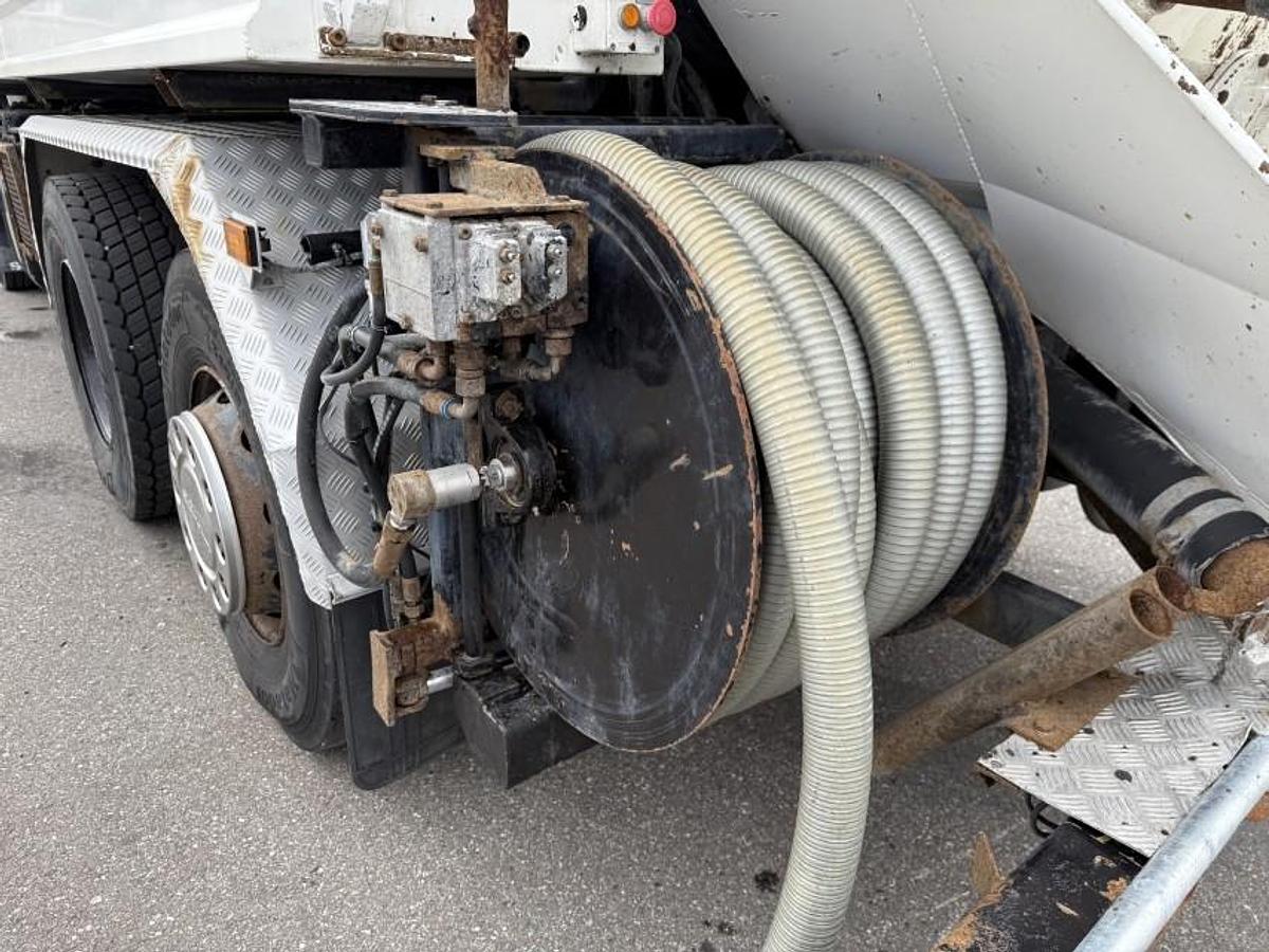 God Scania P380 LB6x2*4 Hvidtved Larsen FlexLine 310