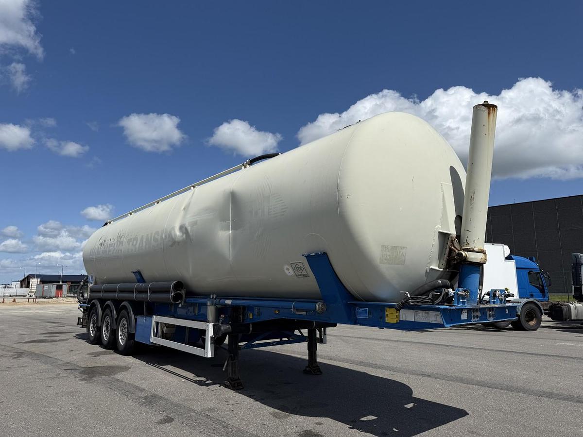 God Feldbinder 63 m3 Silotrailer