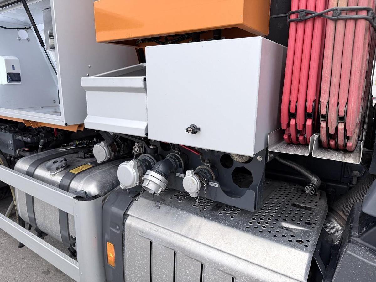 Meget god Mercedes Actros 1833 4x2 Bucher FlexLine C60