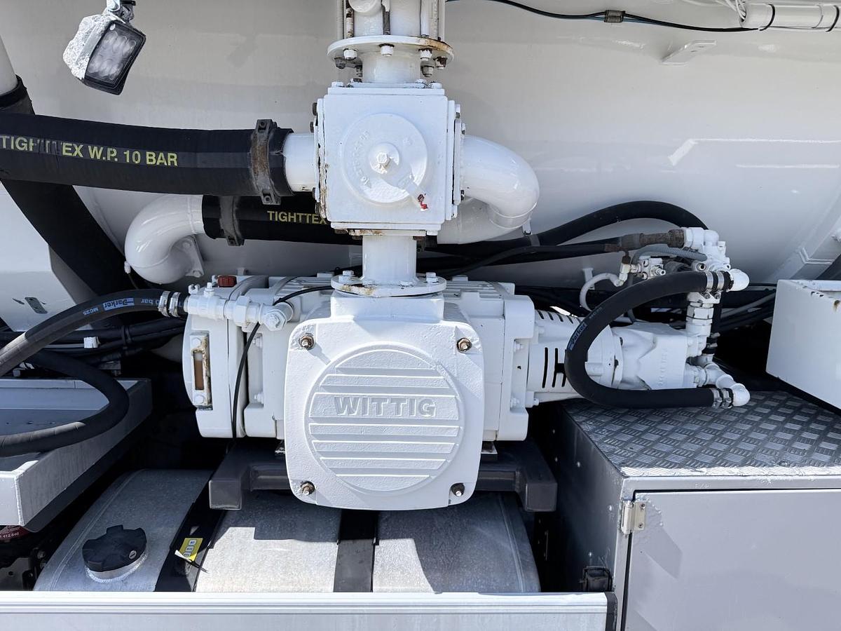 God Renault T430 DTI 6x2 Hvidtved Larsen SLP 10.5 ADR