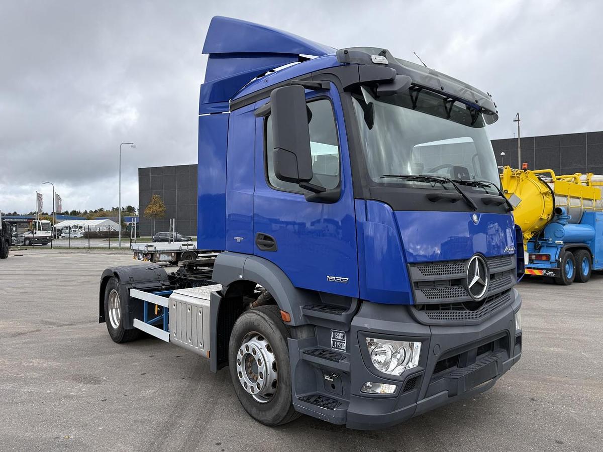 Meget god 2015 Mercedes Actros 1832 4x2 Euro 6