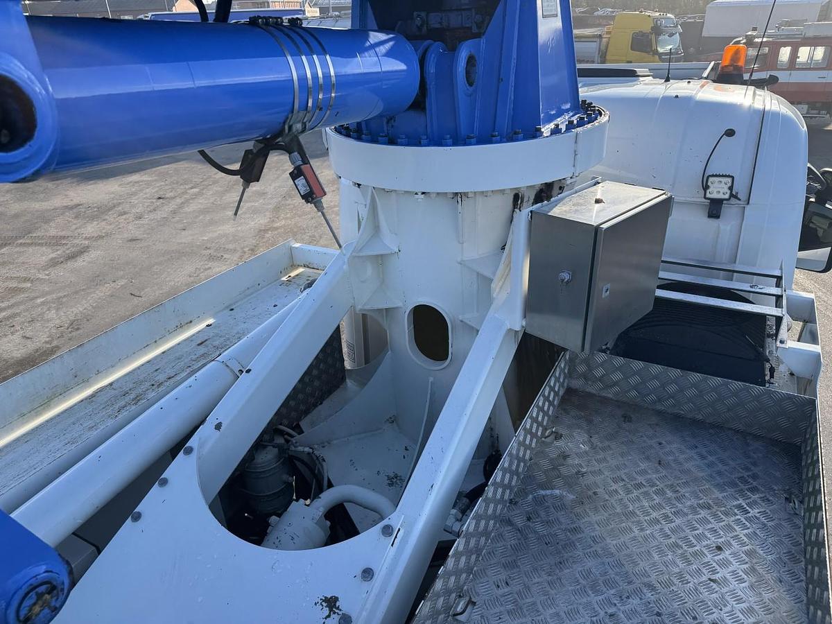 Meget god Scania P410 6x4 Liebherr THP 140 H 24 M4 XH Betonpumpe