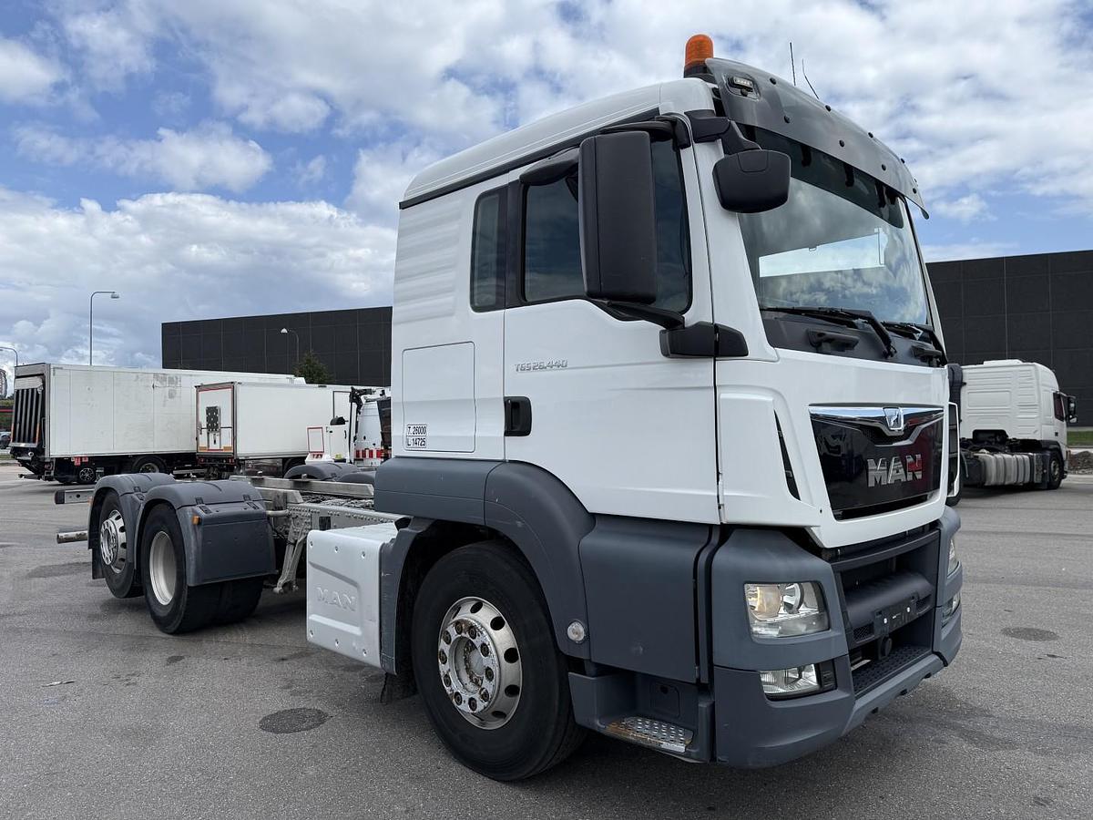 God MAN TGS 26.440 6x2*4 Euro 6 ADR Chassis