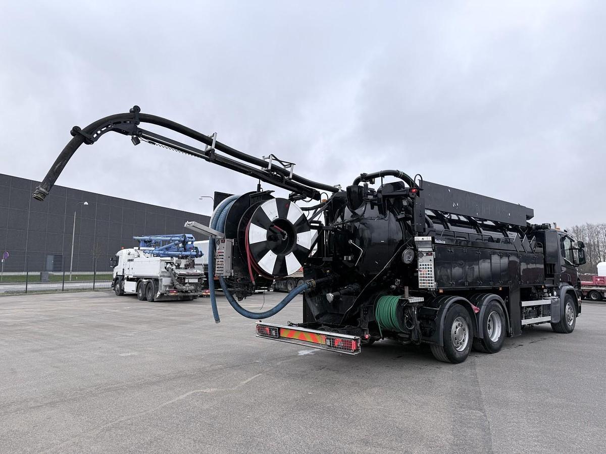 Meget god Scania P410 6x2*4 Hvidtved Larsen Flexline 312 ADR