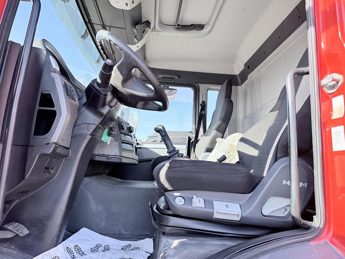 Meget god MAN TGS 41.400 8X4 BB Naaktgeboren VP-8000 - 14.000 L