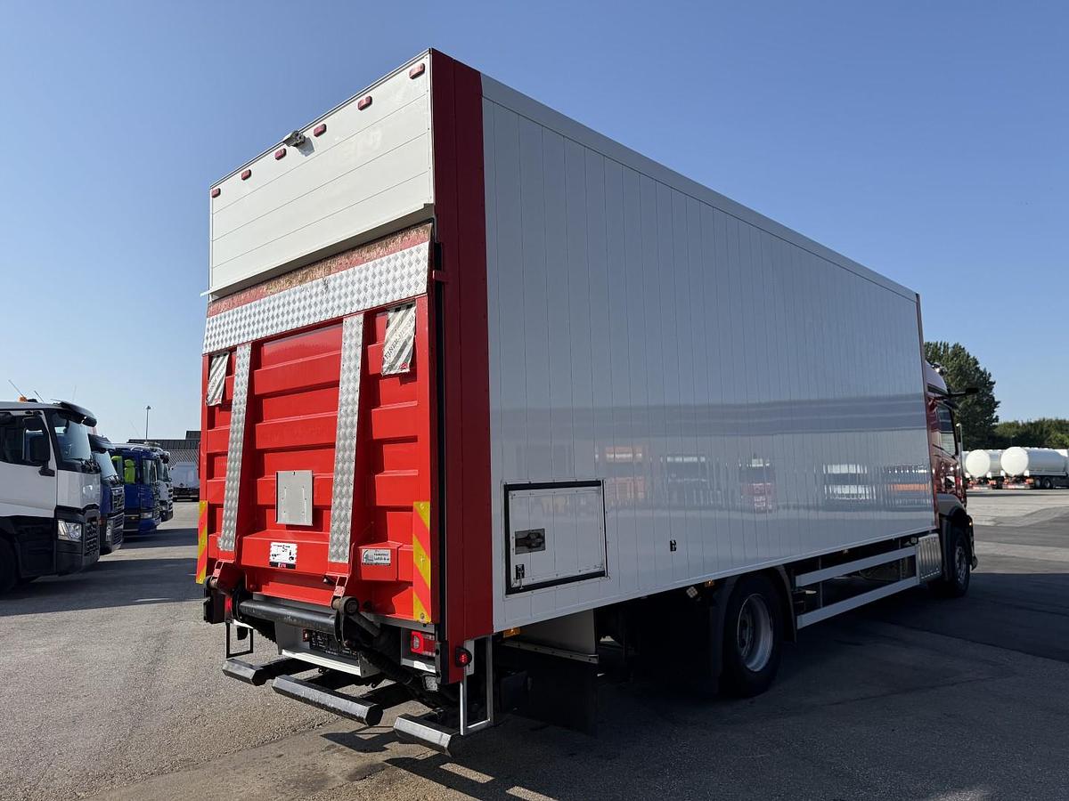 Meget god 2020 Mercedes Actros 1832 4x2 Sideåbning 8,0 m
