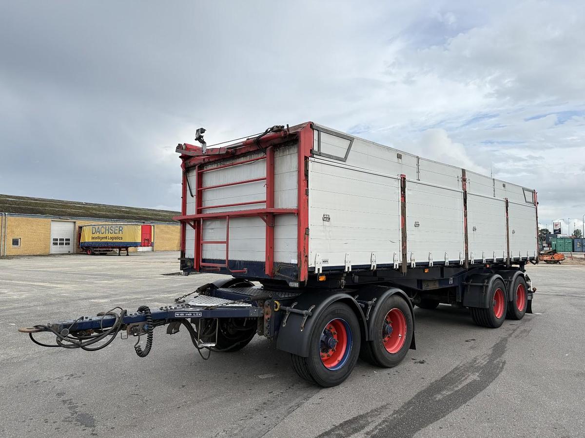 God 2016 NOPA 32 t. 4 akslet Tipanhænger