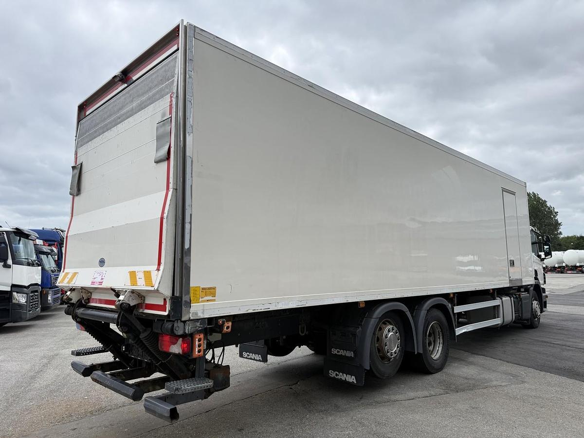 God Scania P320 6x2*4 Carrier Supra 1250 Mt 9.90 m. kasse