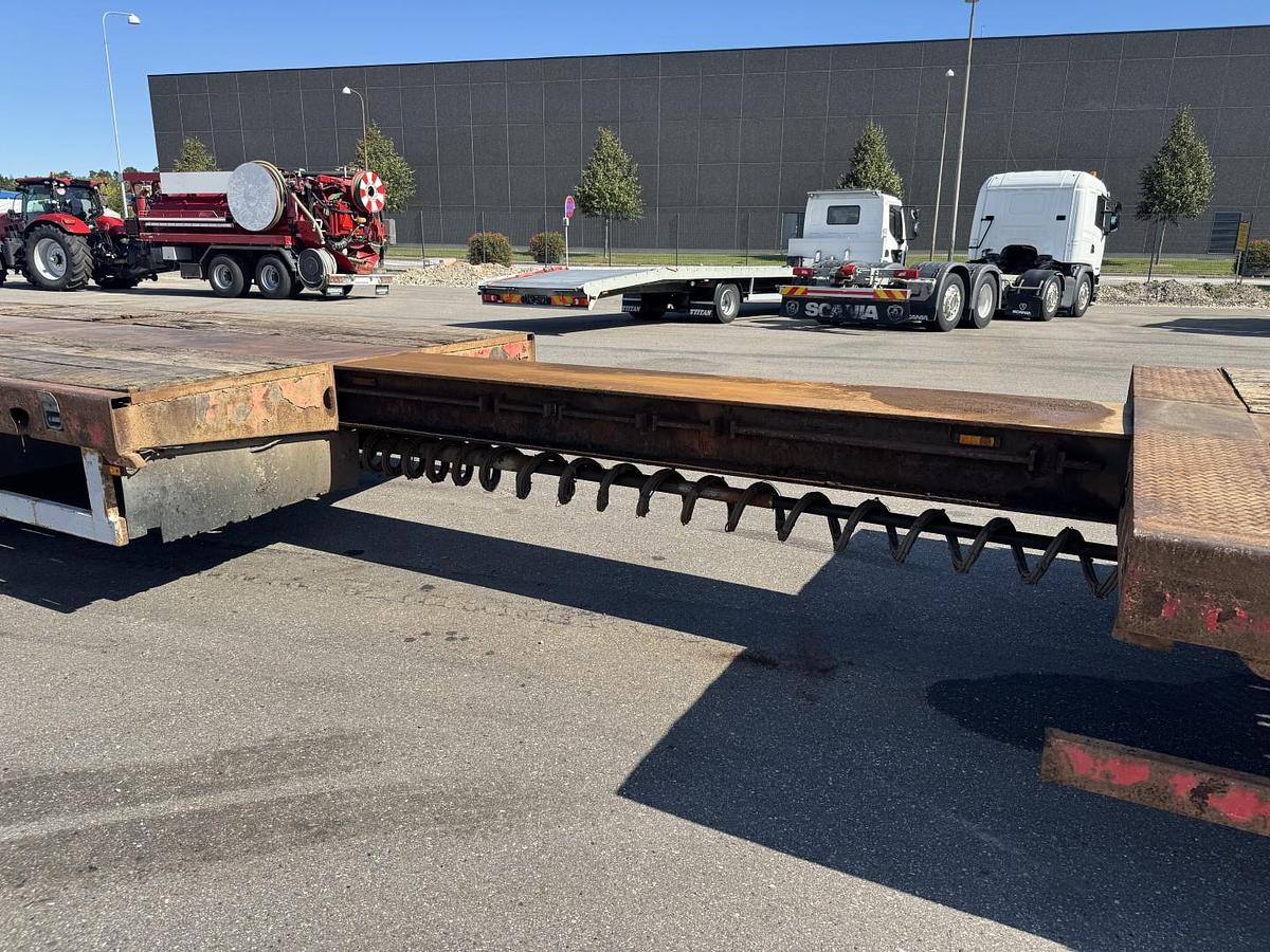 God Kel-Berg / Faymonville 4 akslet Udtræks Maskintrailer