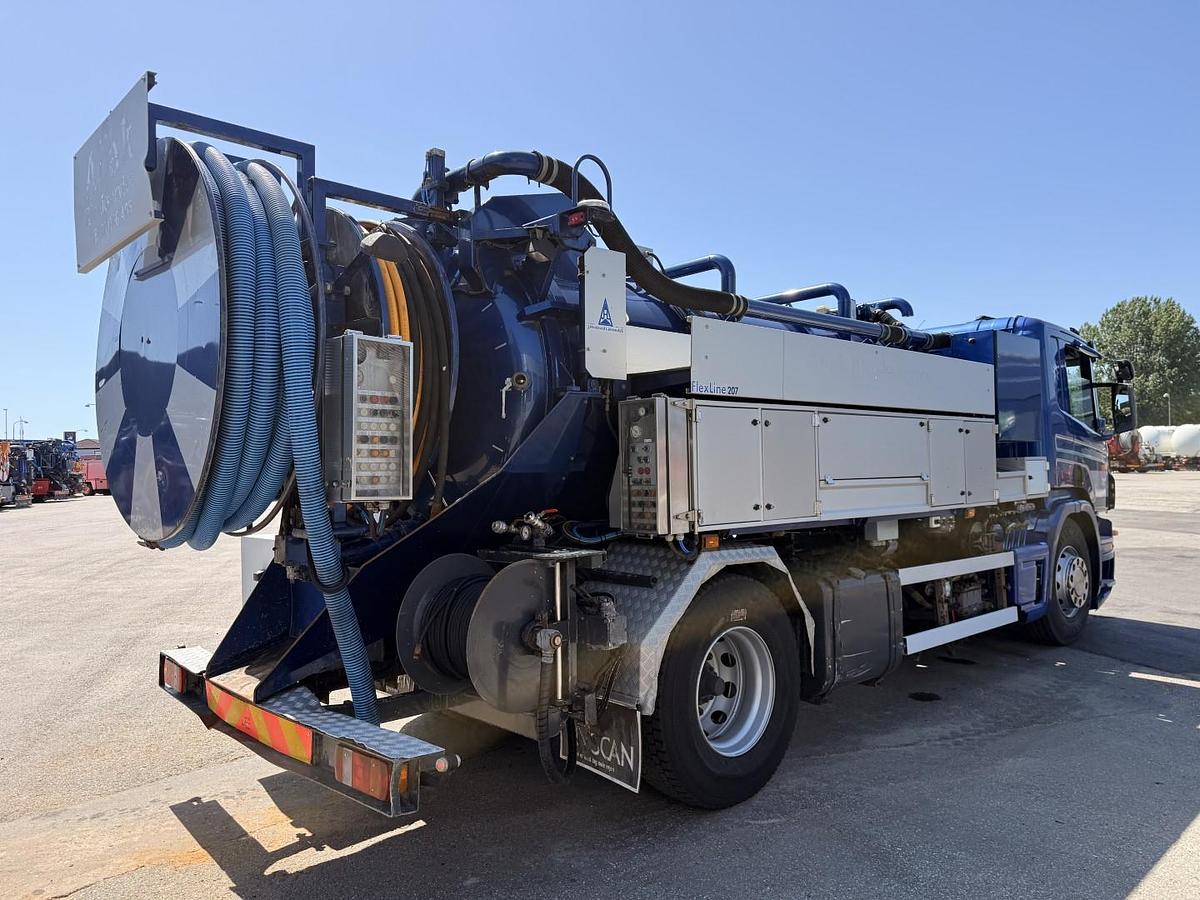 God Scania P310 4x2 Hvidtved Larsen Flexline 207