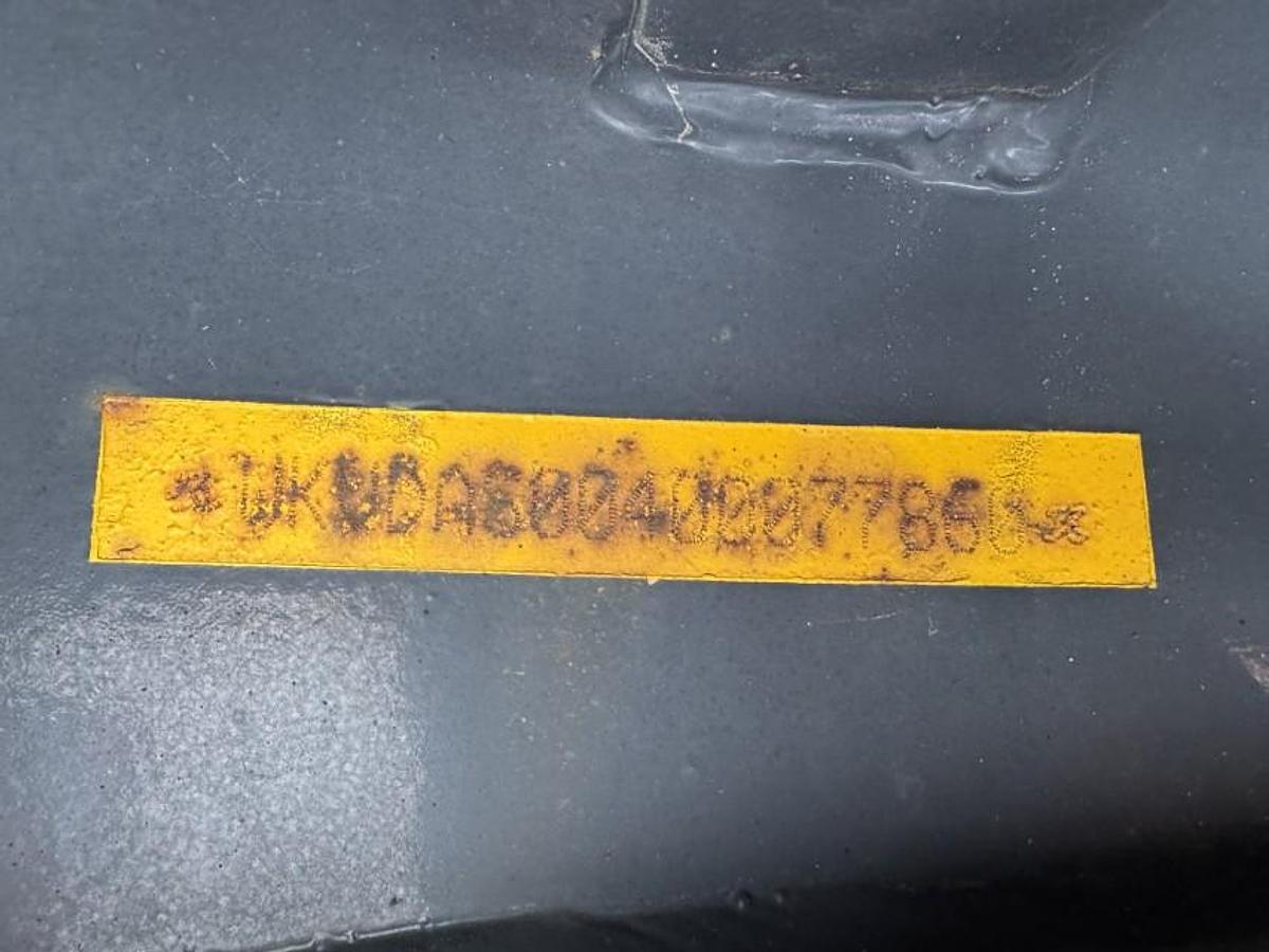 God Kässbohrer 4 akslet Udtrækkelig Maskintrailer