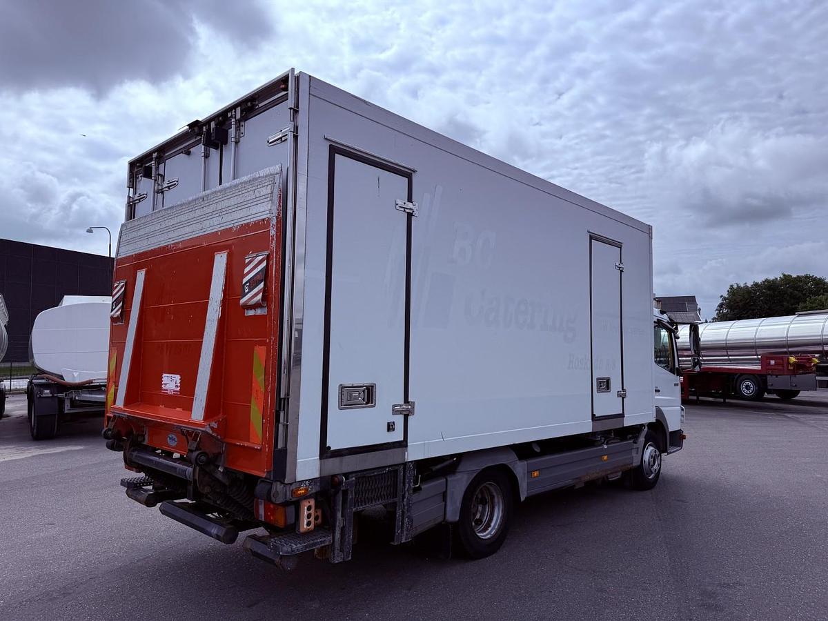 God Mercedes Atego 1018 4x2 Carrier Supra 750 Mt
