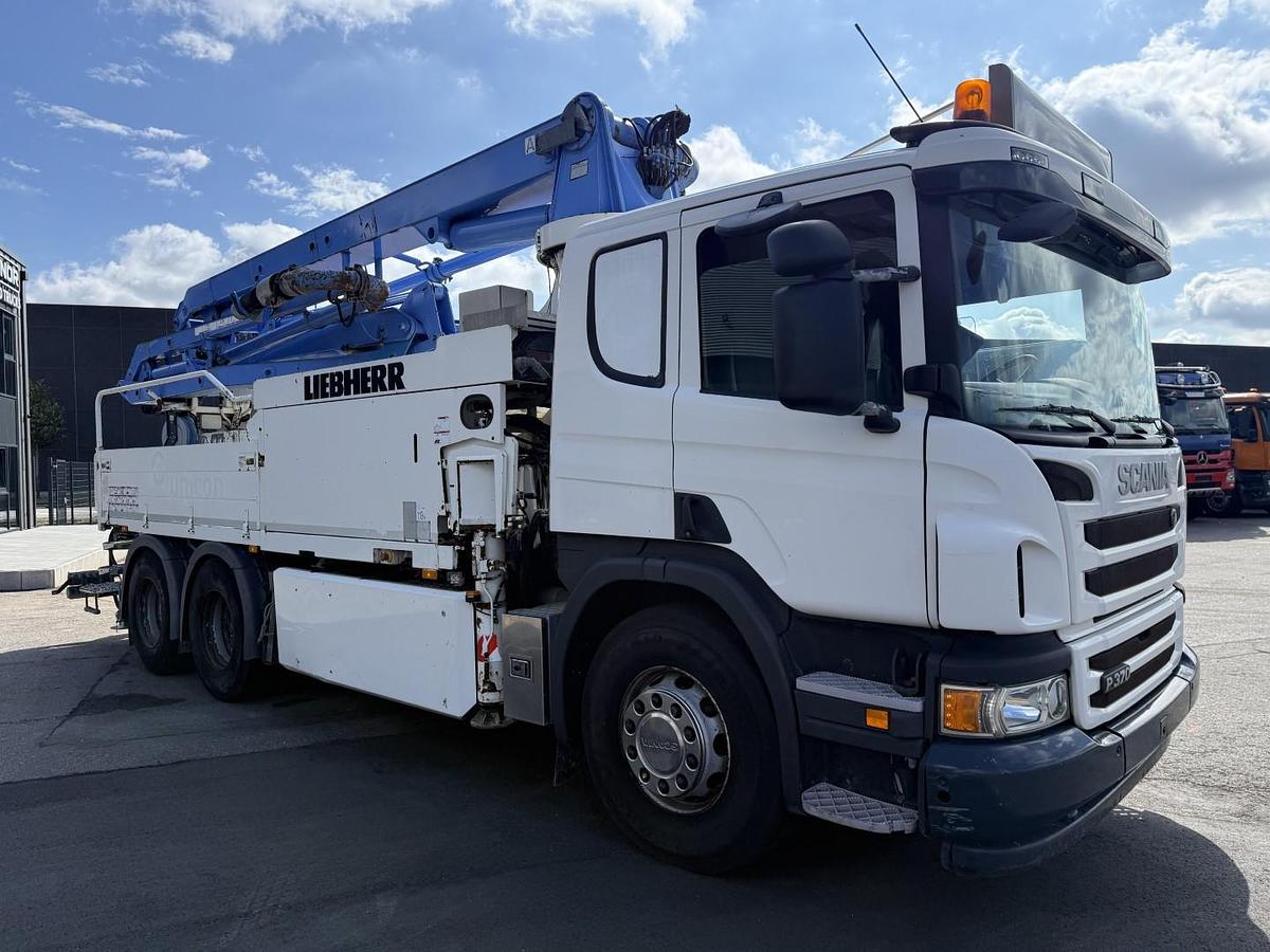 God Scania P370 6x4 Liebherr THP140H 24 M4 XH