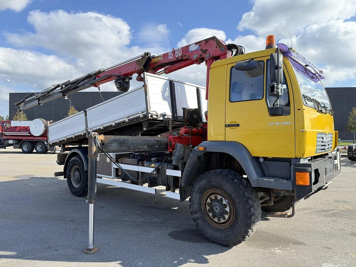 Used 2004 MAN LE 18.280 4x4 HMF 1563K3
