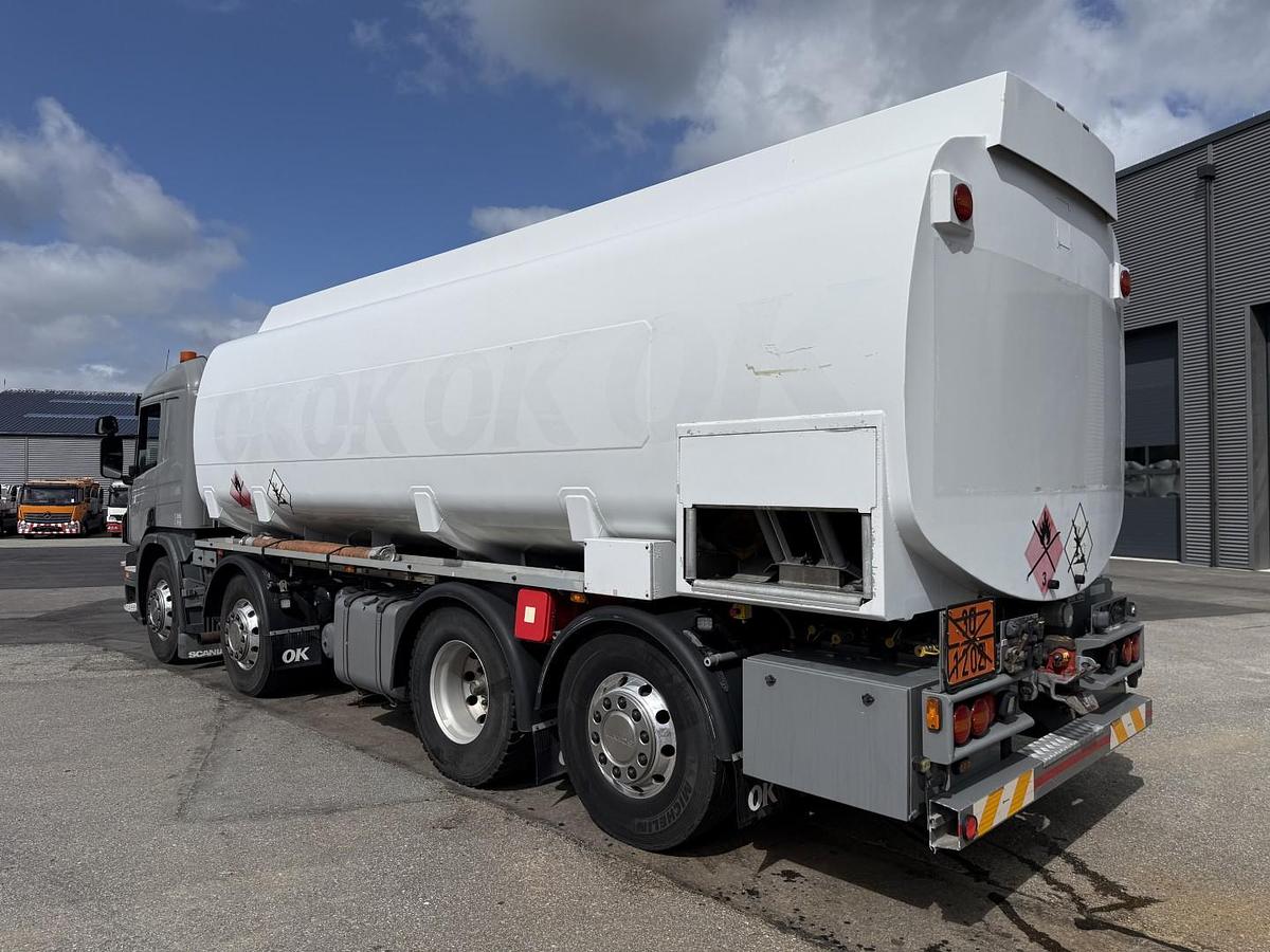 God Scania P400 8x2*6 24.000 l. ADR Euro 5
