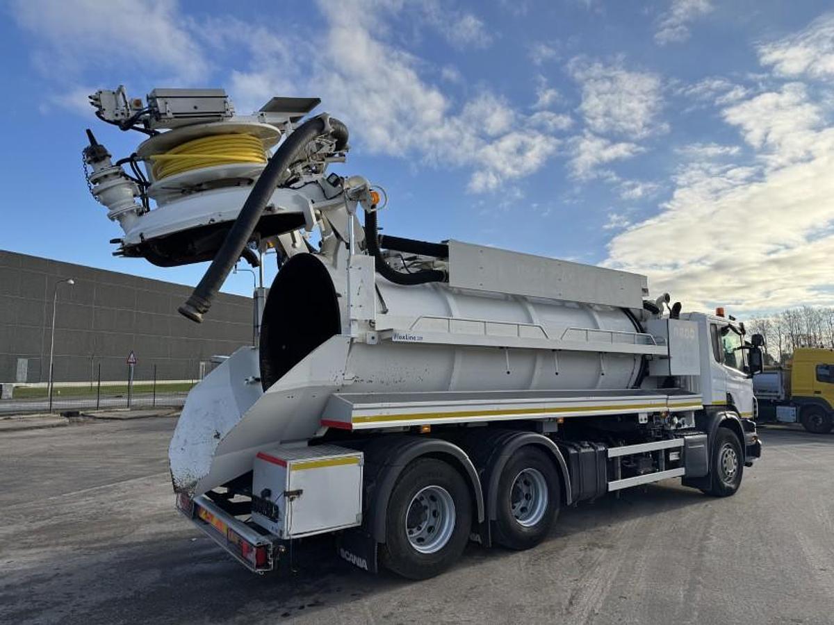 God Scania P360 EURO 6 6x4 Hvidtved Larsen FlexLine 312