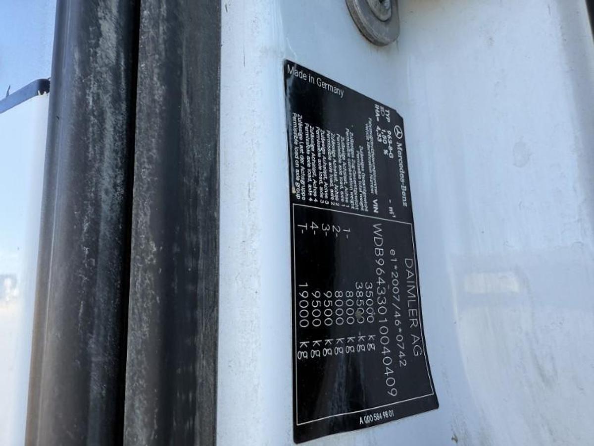 God Mercedes Arocs 3251 8x4 CIFA Magnum MK 28.4 L PUMI