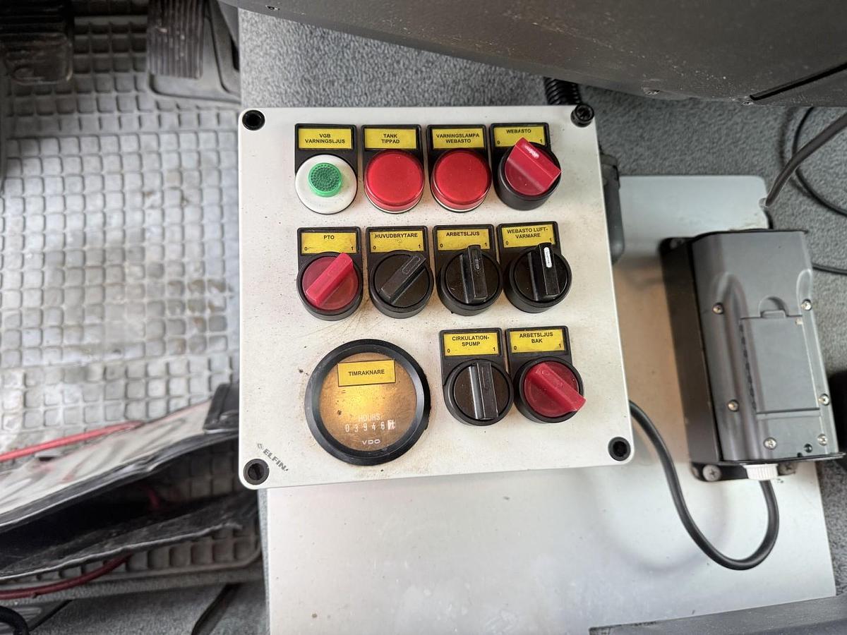 God 2007 MAN TGA 26.400 6x4 Moro 13.700 l. Rustfri