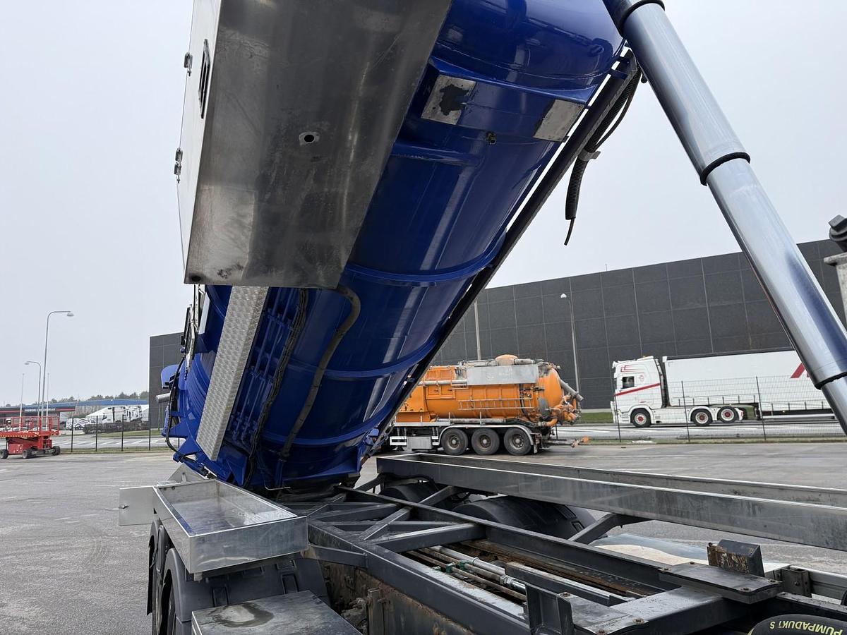 Meget god 2010 Volvo FM420 6x2*4 EEV Interconsult 12.700 l. Rustfri