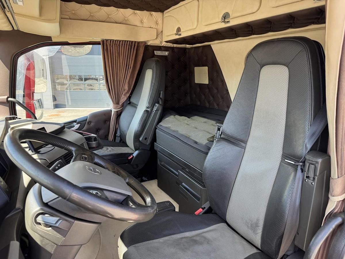 Meget god FH460 8x2*6 Sawo hejs / Hiab X-DUO 102 E-2