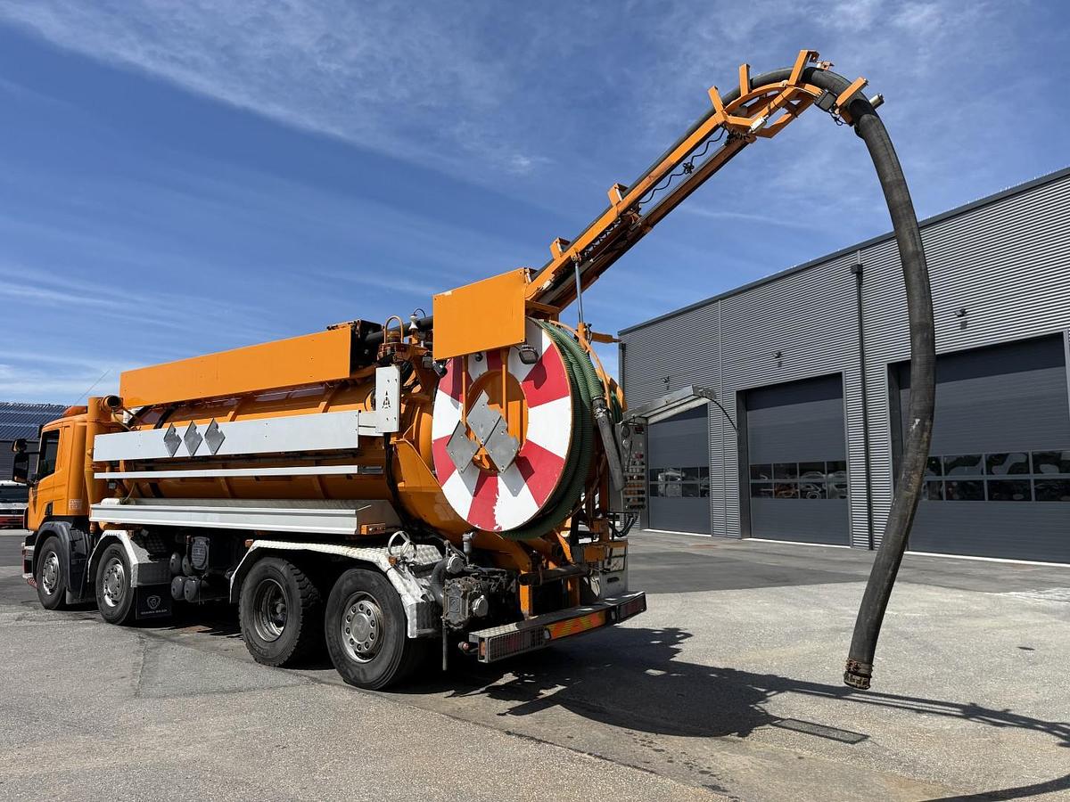 God Scania P380 8x2*6 Hvidtved Larsen Flexline 414