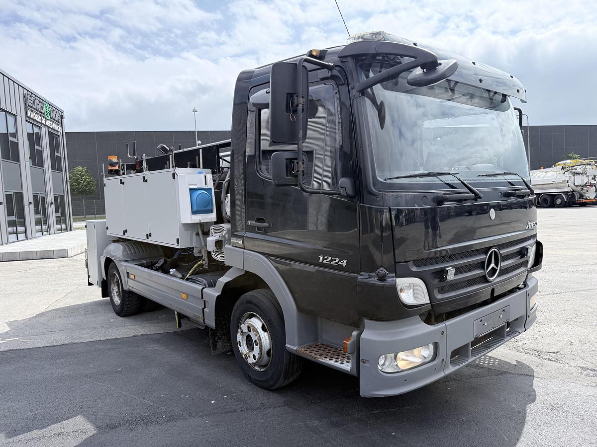 God Mercedes Atego 1224 4x2 Hvidtved Larsen Cityflex 204