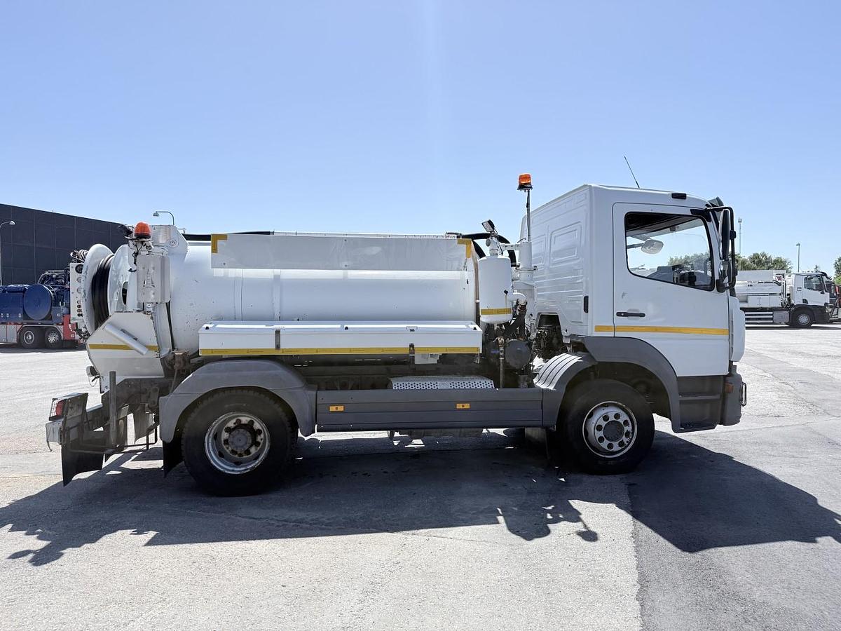God Mercedes Atego 1323 RHD 4x2 Euro 6 Hvidtved Larsen Cityflex