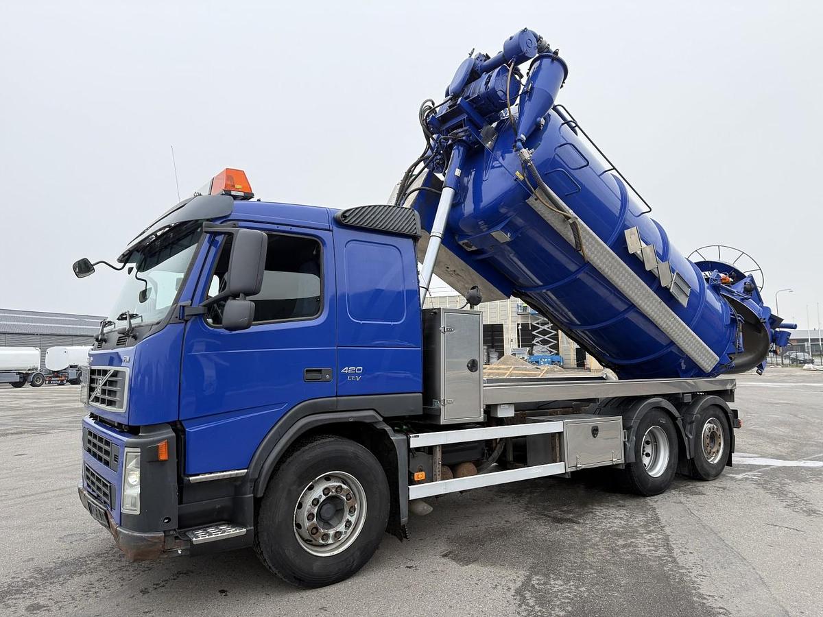 Meget god 2010 Volvo FM420 6x2*4 EEV Interconsult 12.700 l. Rustfri