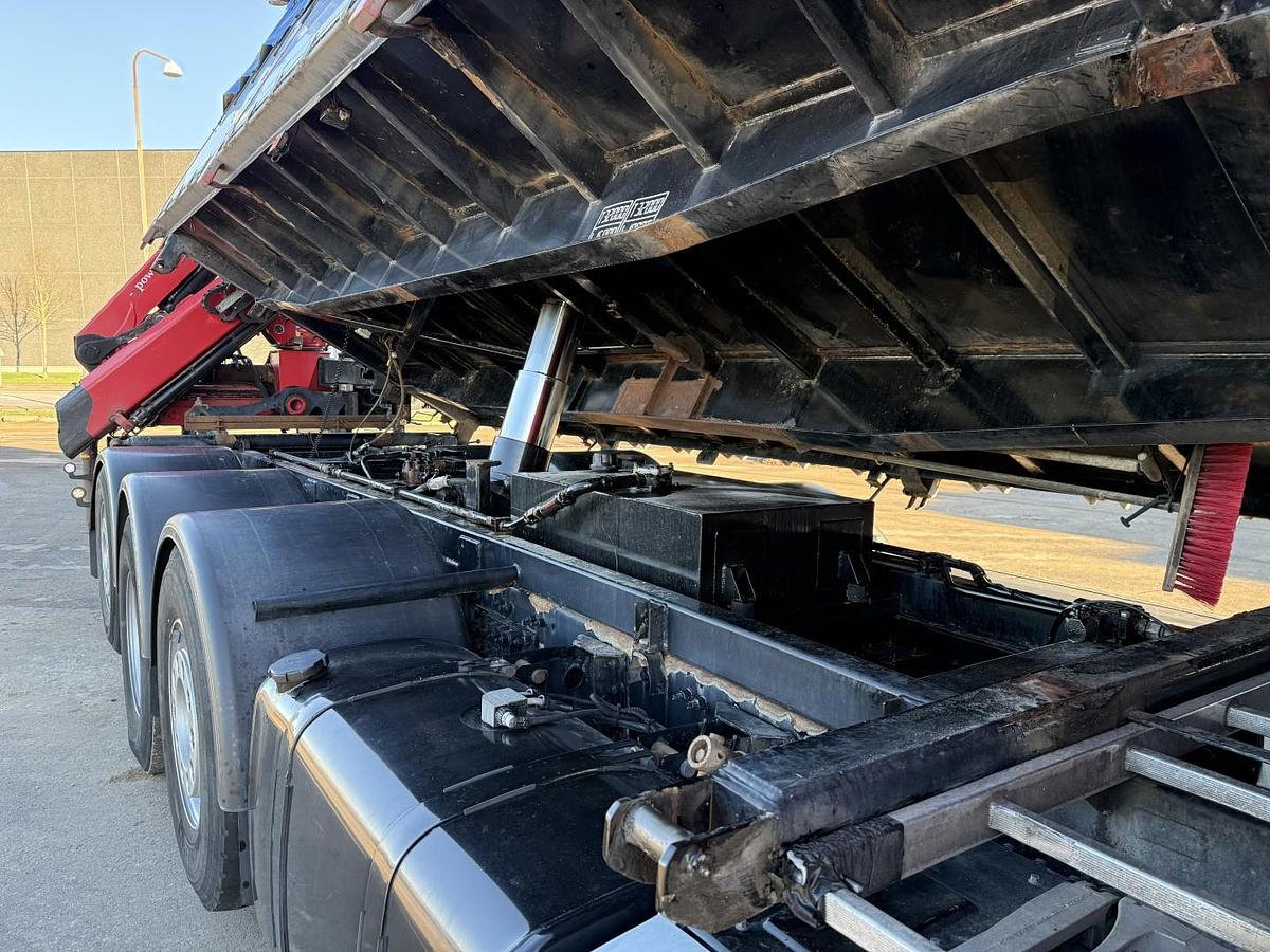 God Volvo FH500 8x2*6 Tip / HMF 2120 K3